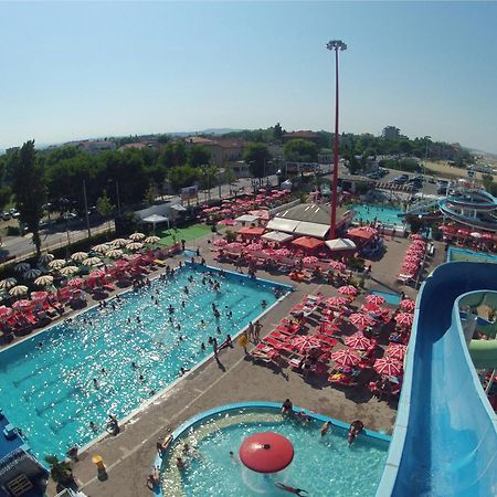 Hotel Marzia Con Piscina Ριτσόνε Εξωτερικό φωτογραφία
