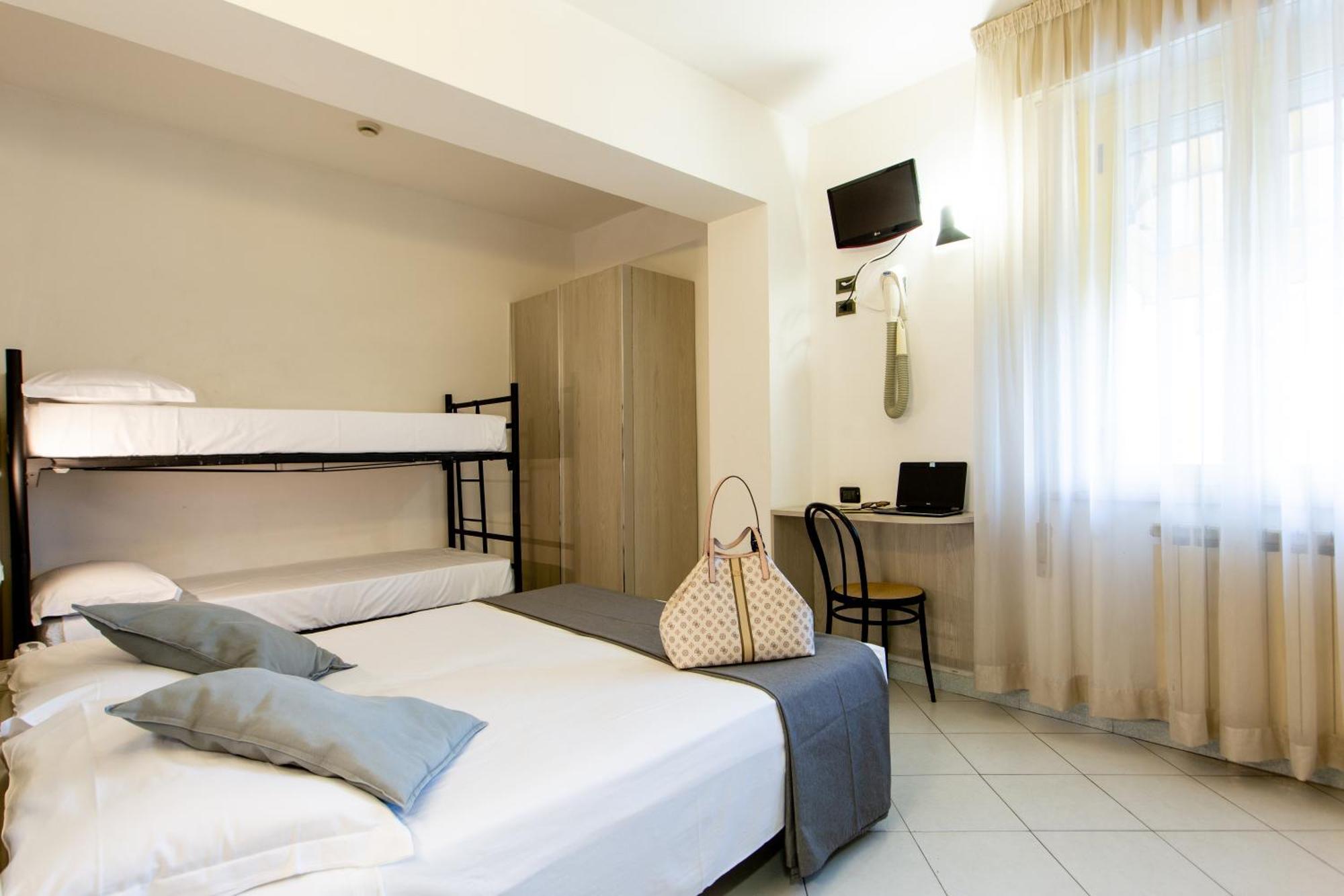 Hotel Marzia Con Piscina Ριτσόνε Εξωτερικό φωτογραφία