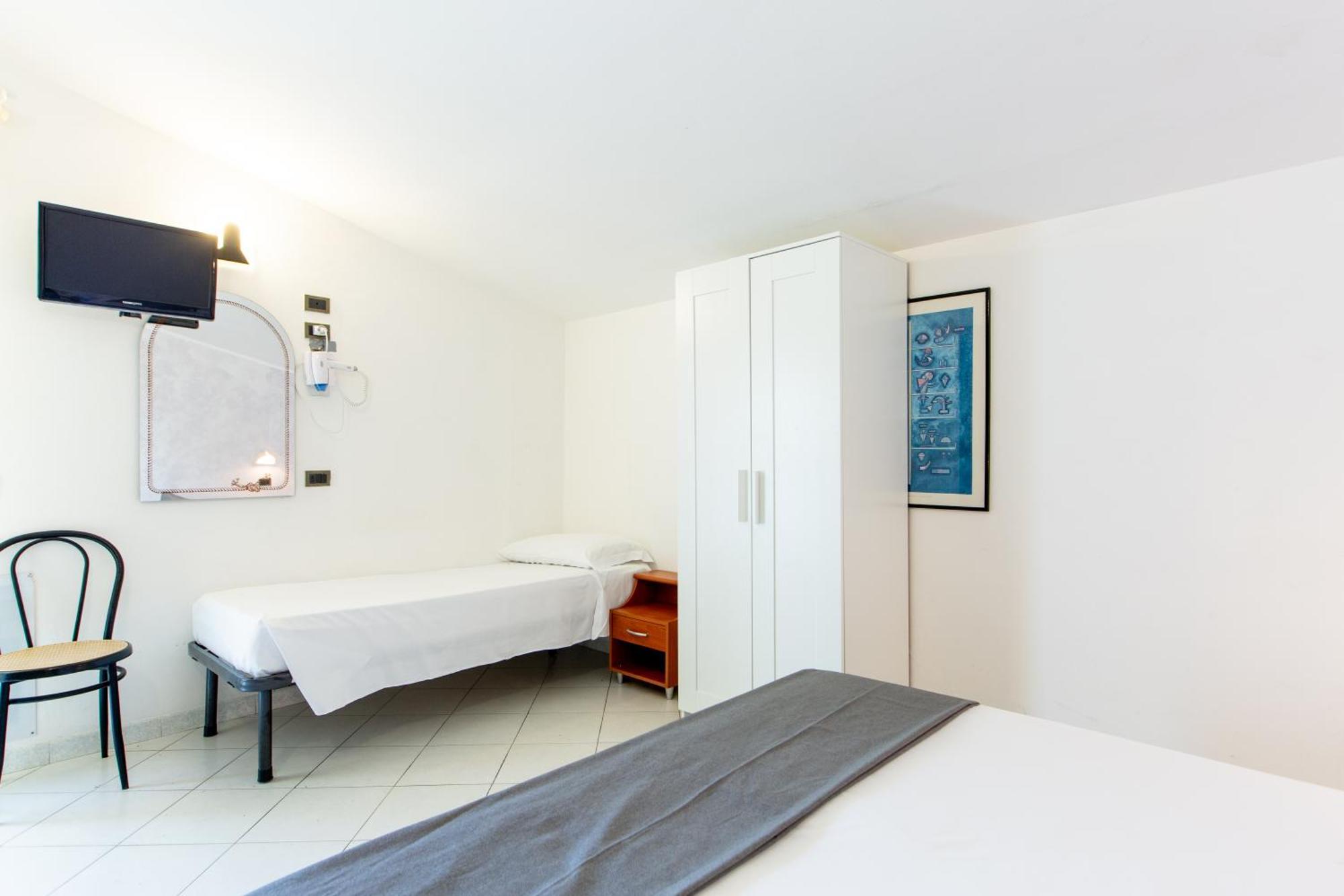 Hotel Marzia Con Piscina Ριτσόνε Εξωτερικό φωτογραφία