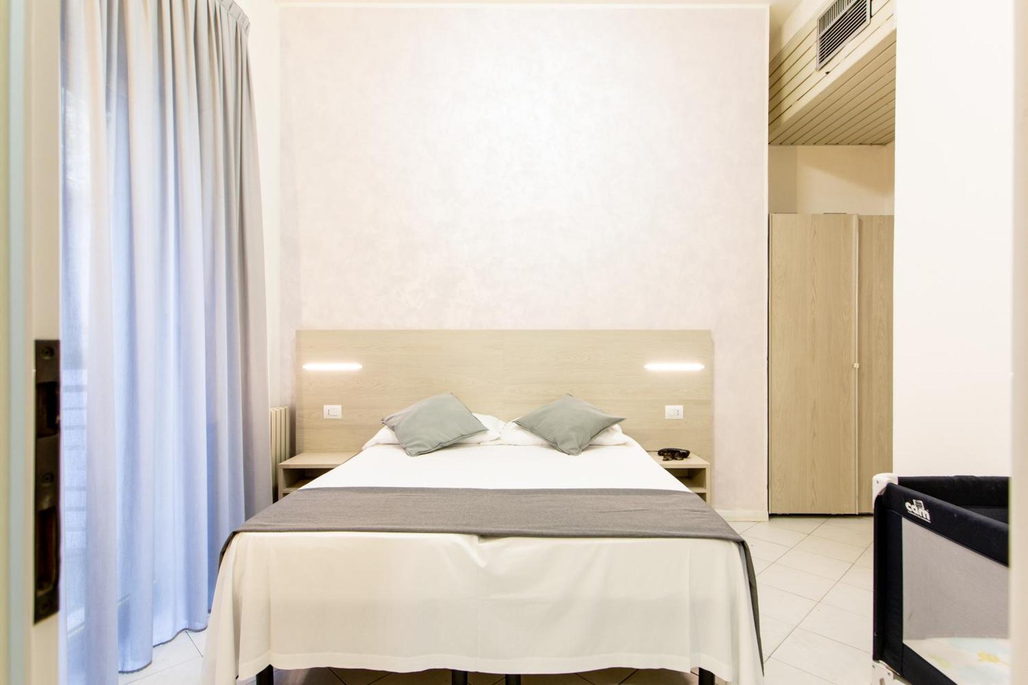 Hotel Marzia Con Piscina Ριτσόνε Εξωτερικό φωτογραφία