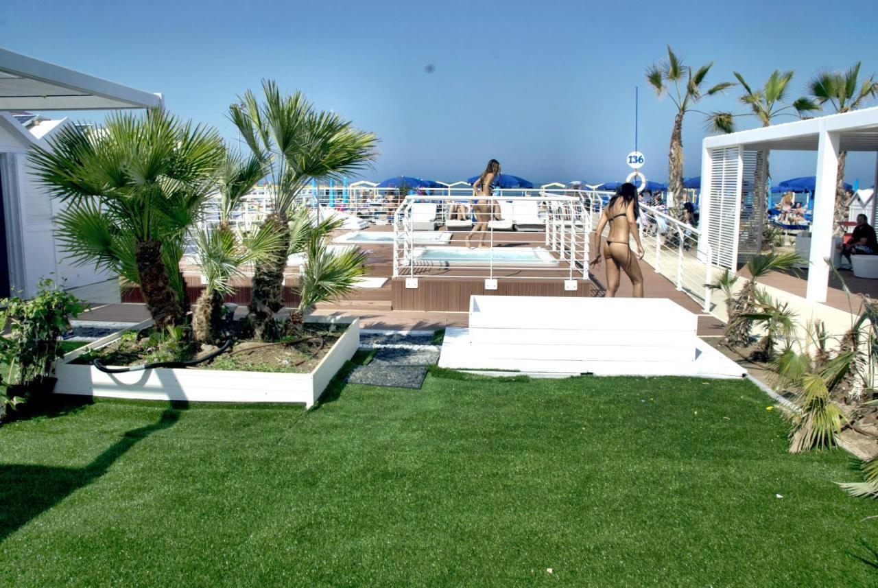 Hotel Marzia Con Piscina Ριτσόνε Εξωτερικό φωτογραφία